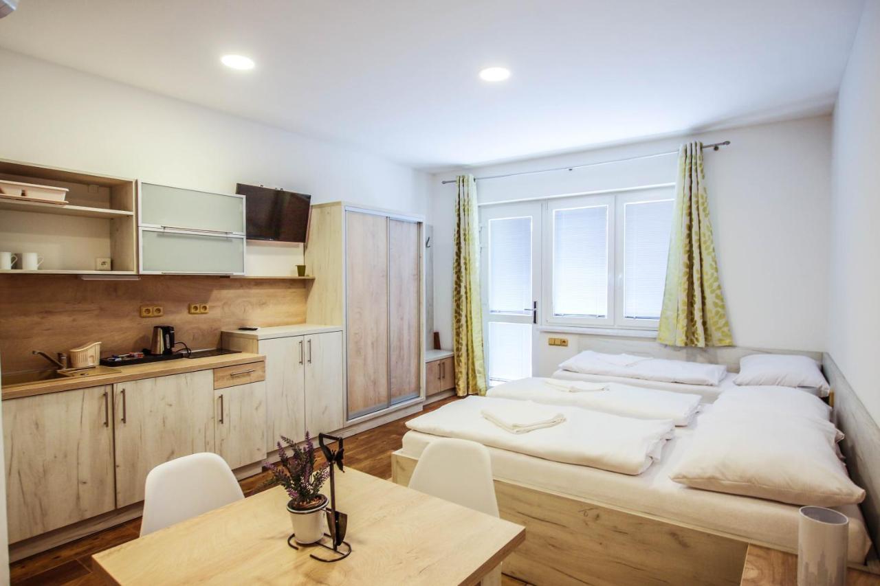 Hotel U Plaze Vranov nad Dyjí Extérieur photo